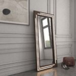 Valia wall mirror with light