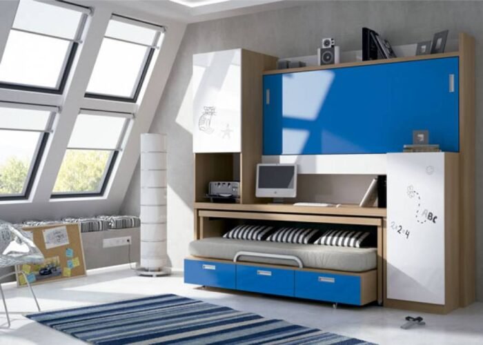 Folding bed with compact and extendable table - Image 1