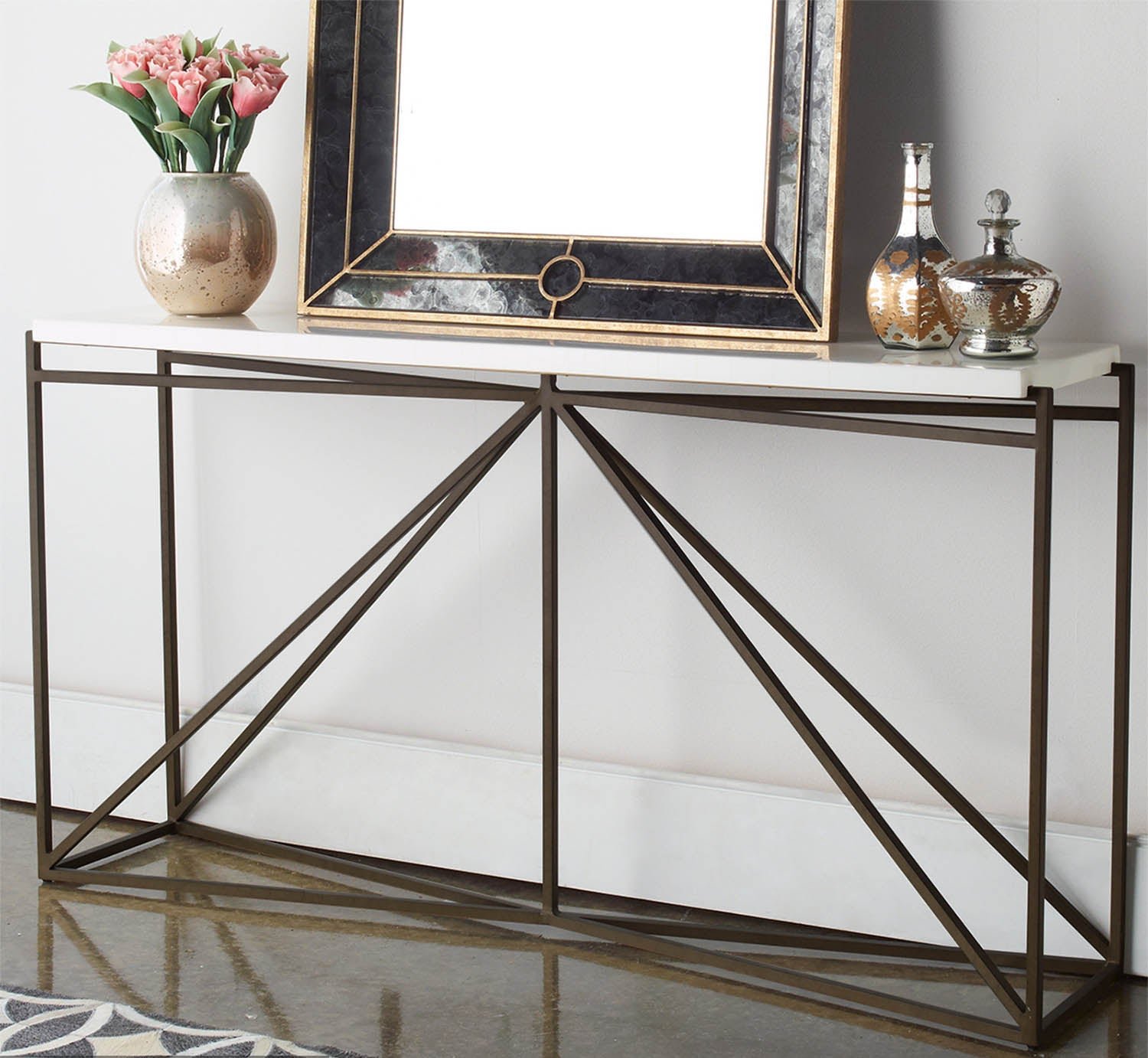 Electrostatic iron console helmet - Image 1