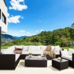 VIP corner can accommodate 8 people